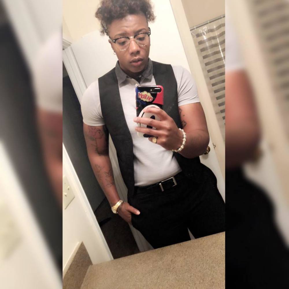 Meet your Posher, Karneshia